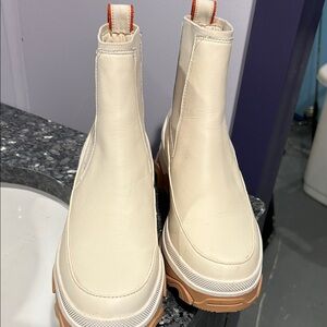 Sorel Off-White Winter & Rain Boots